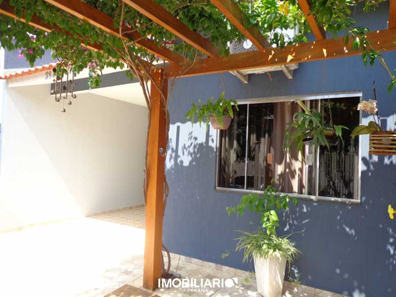 Residência para  Venda em Umuarama pela Paulo Mendes