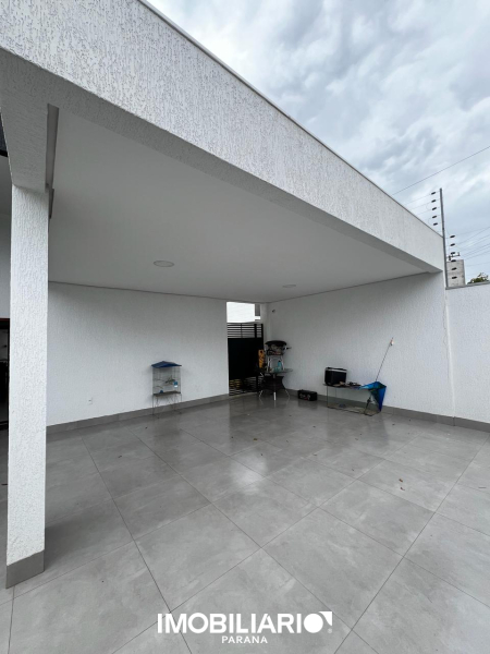 Residência para  Venda em Umuarama pela Caetano & Otávio