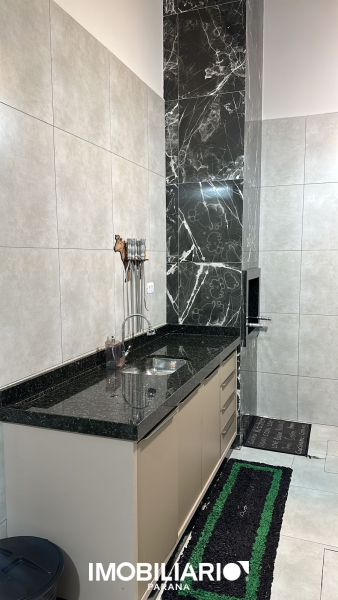 Residência para  Venda em Campo Mourão pela Nadiel Imóveis