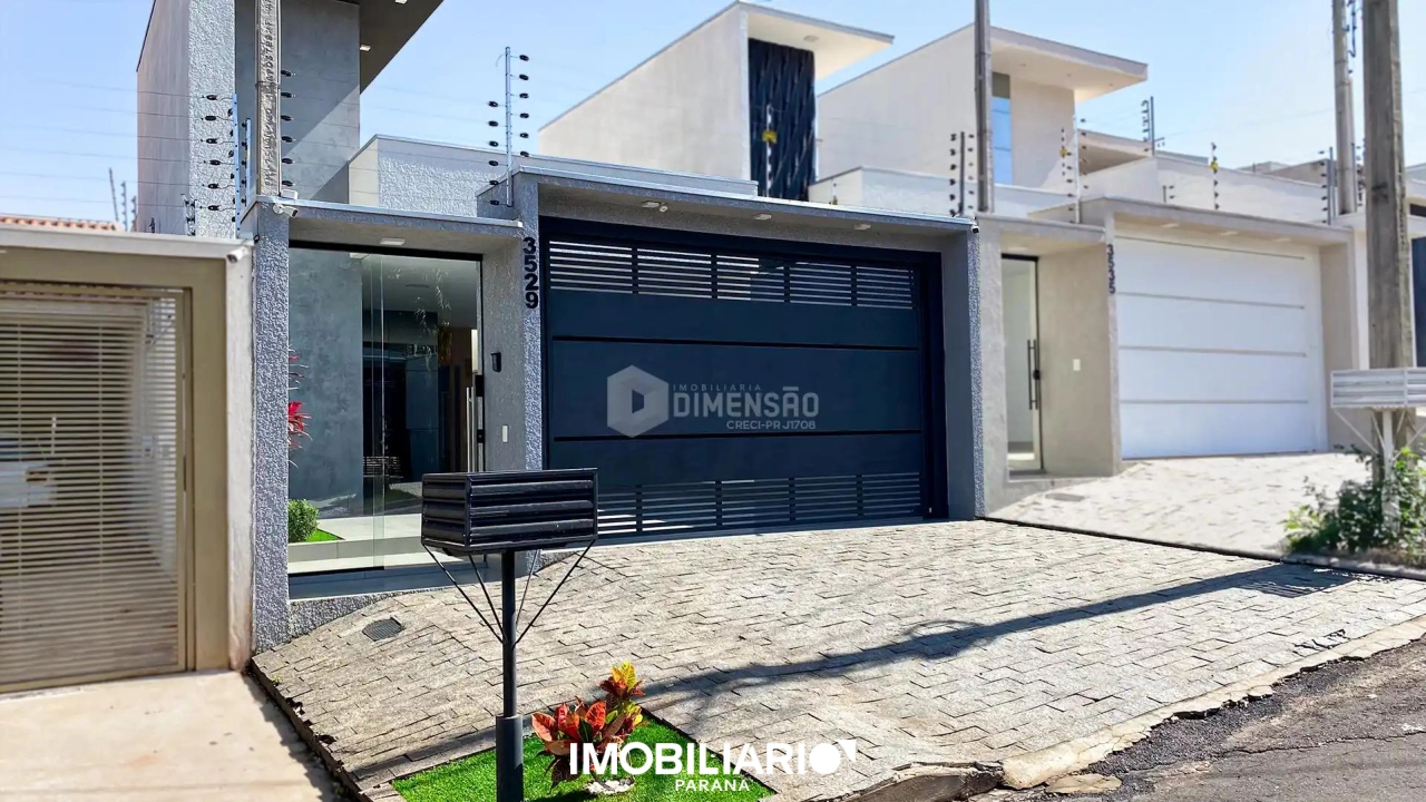 Imóvel para  Venda em Umuarama pela Dimensão