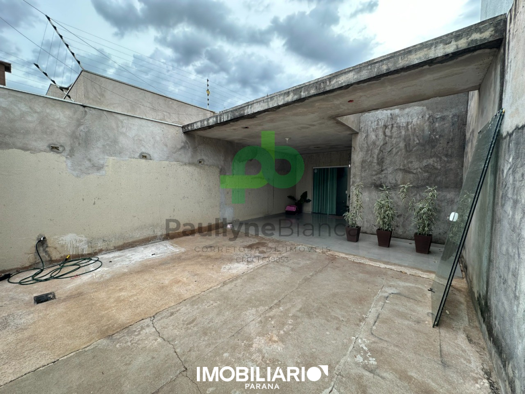 Residência para  Venda em Umuarama pela Paullyne Bianca corretora de imóveis