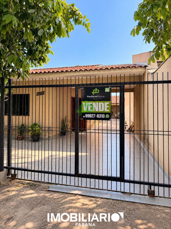 Residência para  Venda em Umuarama pela Paullyne Bianca Negócios Imobiliários