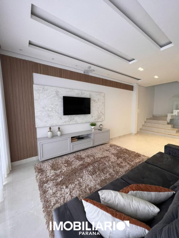 Sobrado para  Venda em Campo Mourão pela Casa fácil