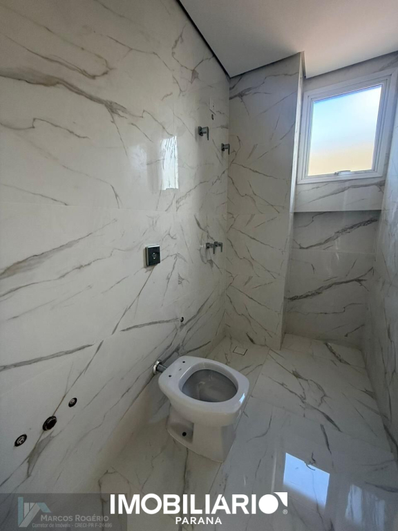 Residência para  Venda em Umuarama pela Marcos Rogério corretor de imóveis