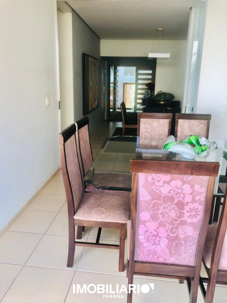 Sobrado para  Venda em Umuarama pela Elisia Neves