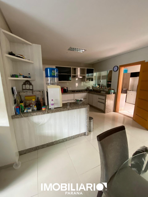 Residência para  Venda em Umuarama pela Caetano & Otávio