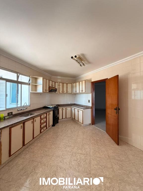 Apartamento para  Alugar em Umuarama pela Caetano & Otávio