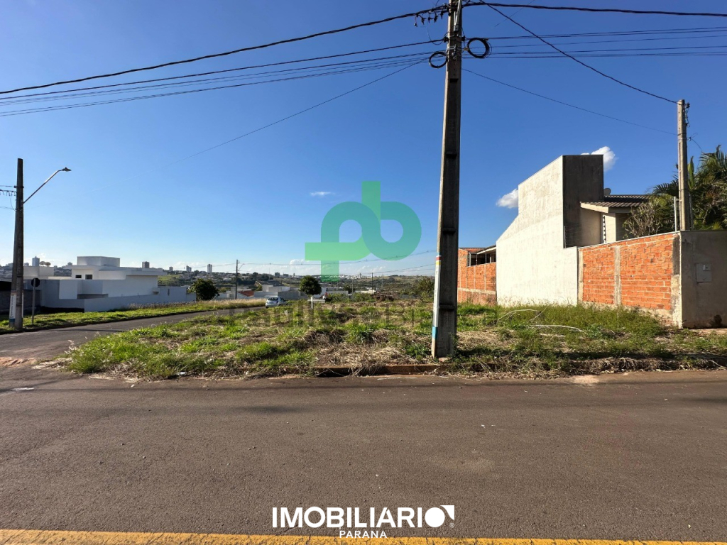 Terreno para  Venda em Umuarama pela Paullyne Bianca corretora de imóveis