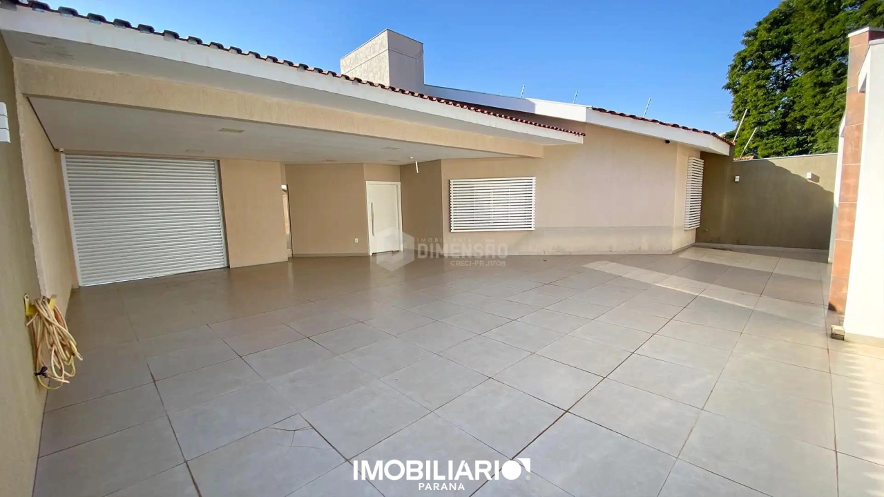 Residência para  Venda em Umuarama pela Dimensão