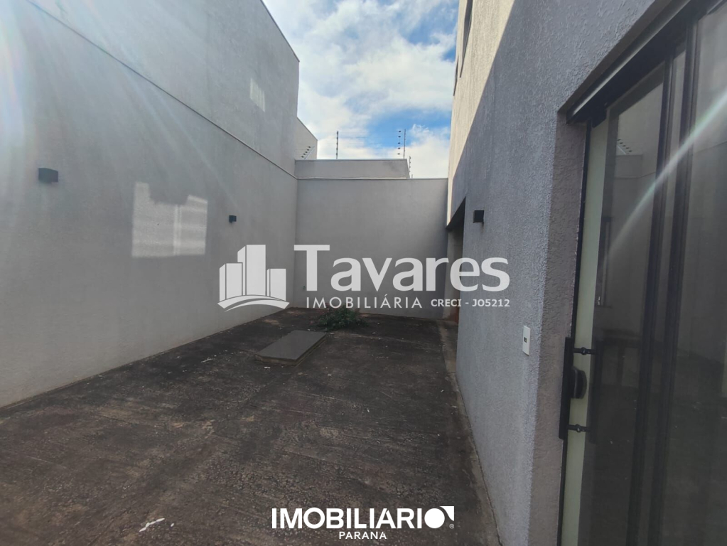 Sobrado para  Venda em Umuarama pela Tavares