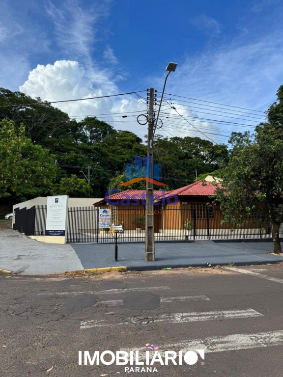 Residência para  Alugar em Umuarama pela Castelo Assessoria Imobiliária