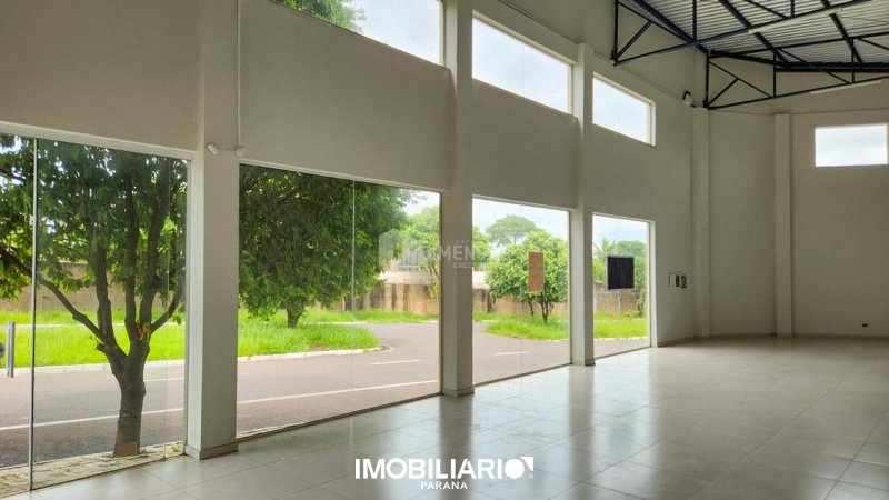 Loja Comercial para  Venda em Umuarama pela Dimensão