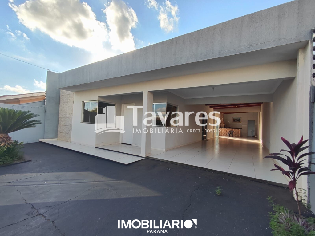 Residência para  Venda em Umuarama pela Tavares