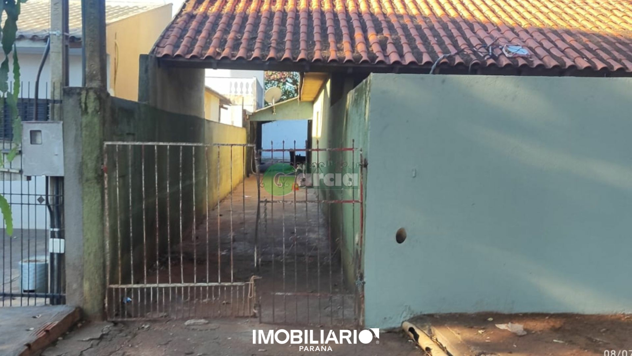 Residência para  Venda em Umuarama pela Garcia Imóveis