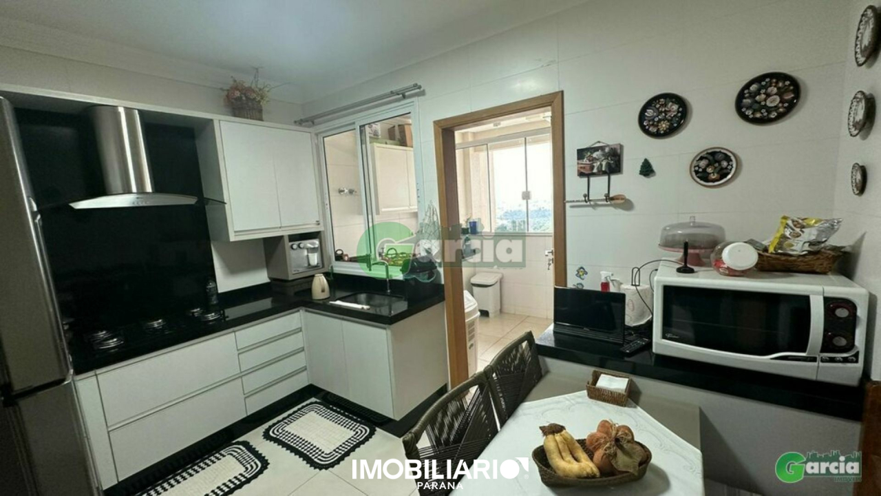 Apartamento para  Venda em Umuarama pela Garcia Imóveis