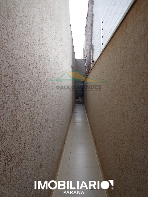 1 SUÍTE MAIS 2 QUARTOS