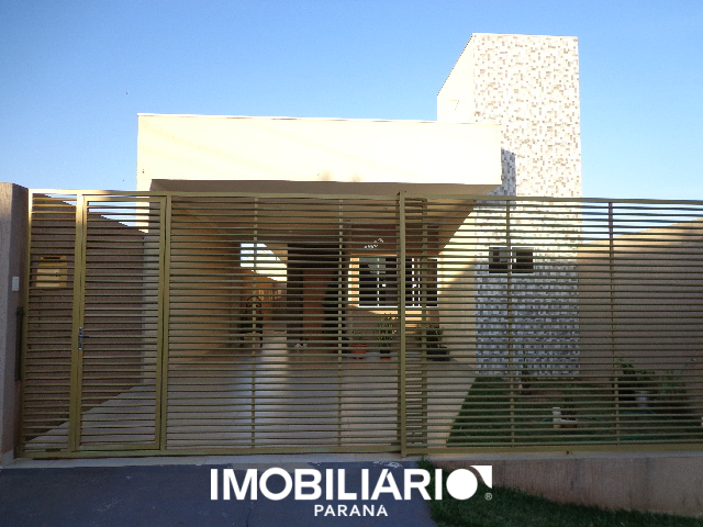 1 SUÍTE MAIS 2 QUARTOS