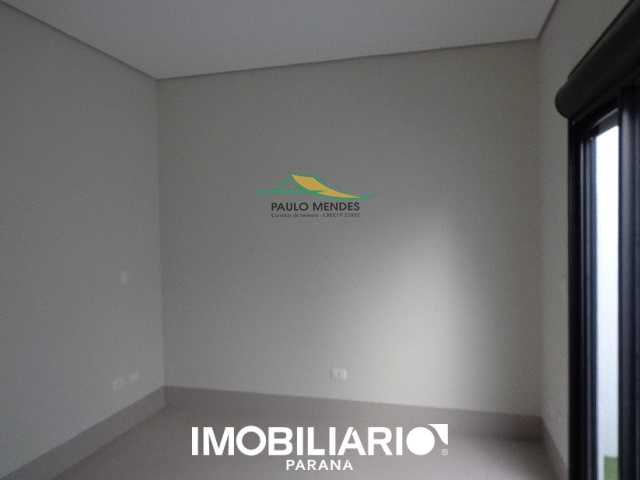 1 SUÍTE MAIS 2 QUARTOS