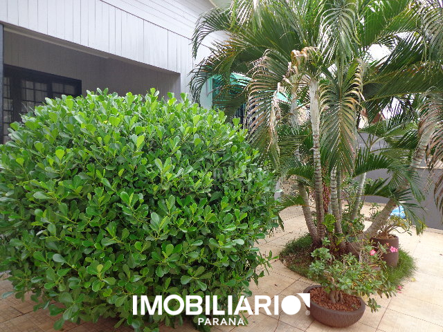 Residência para  Venda em Umuarama pela Araujo