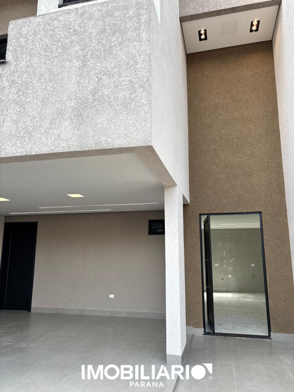 Sobrado para  Venda em Campo Mourão pela Casa fácil