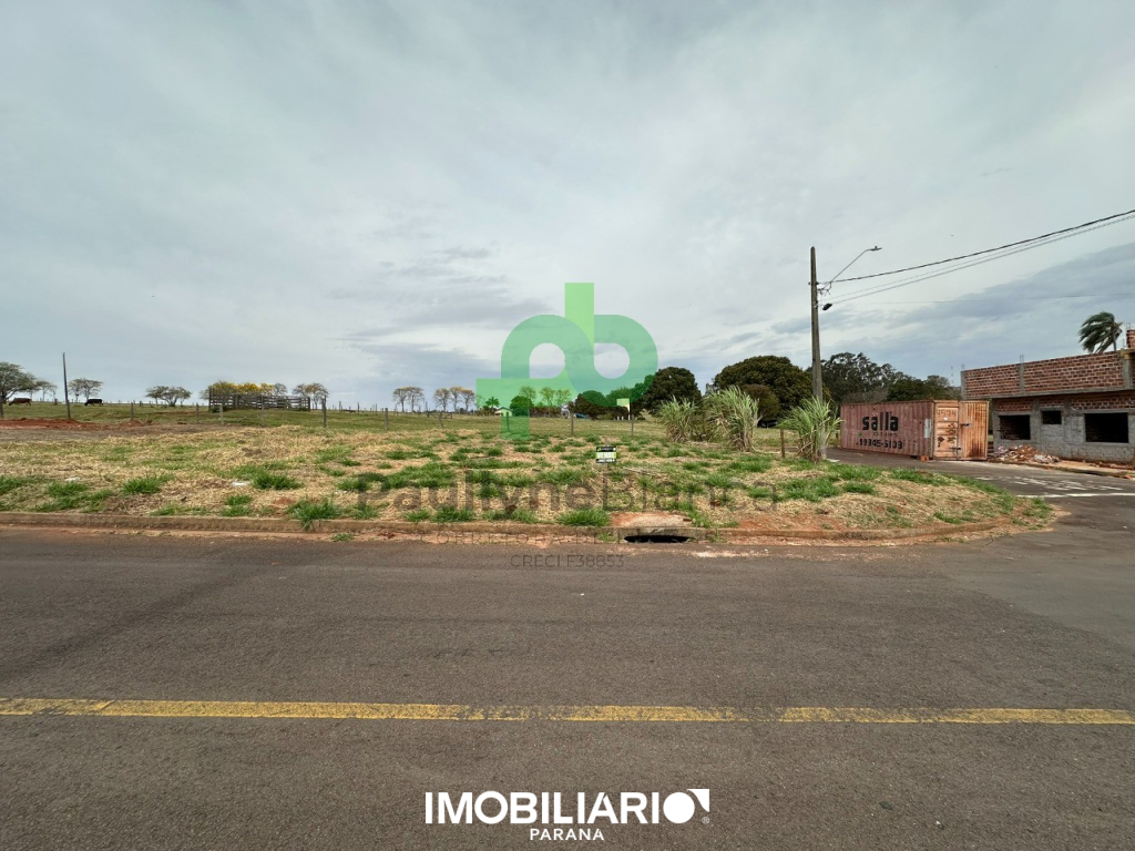 Terreno para  Venda em Umuarama pela Paullyne Bianca corretora de imóveis