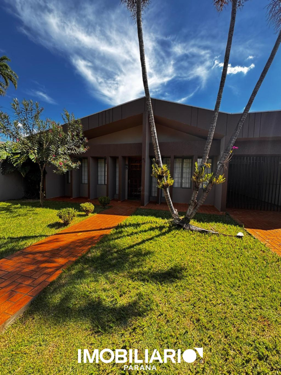 Comercial E Residencial para  Venda em Campo Mourão pela Casa fácil