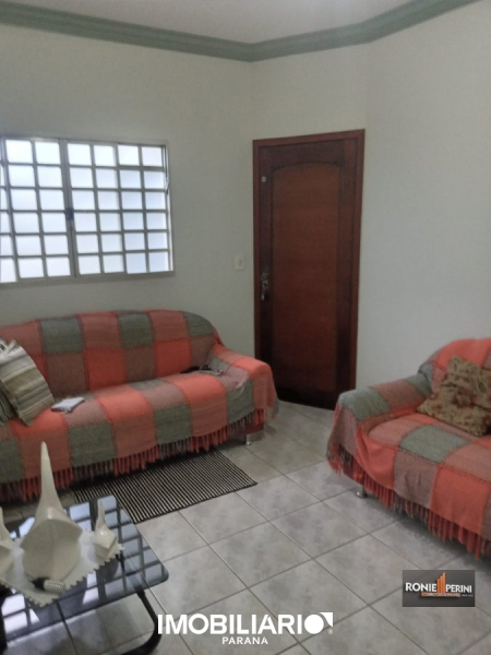 Residência para  Venda em Umuarama pela Ronie Perini