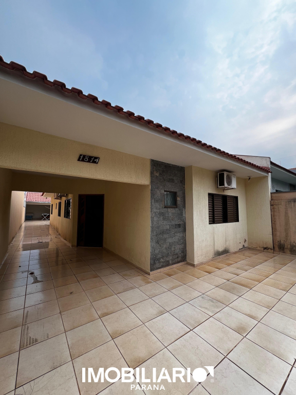 Residência para  Venda em Umuarama pela Caetano & Otávio