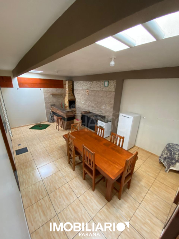 Sobrado para  Venda em Campo Mourão pela W. Hanse Imóveis