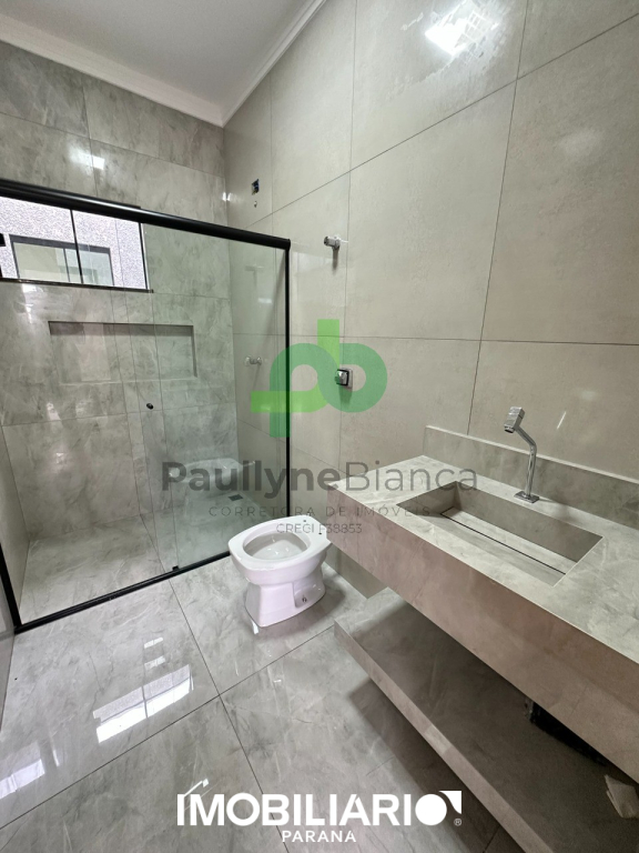 Residência para  Venda em Umuarama pela Paullyne Bianca corretora de imóveis