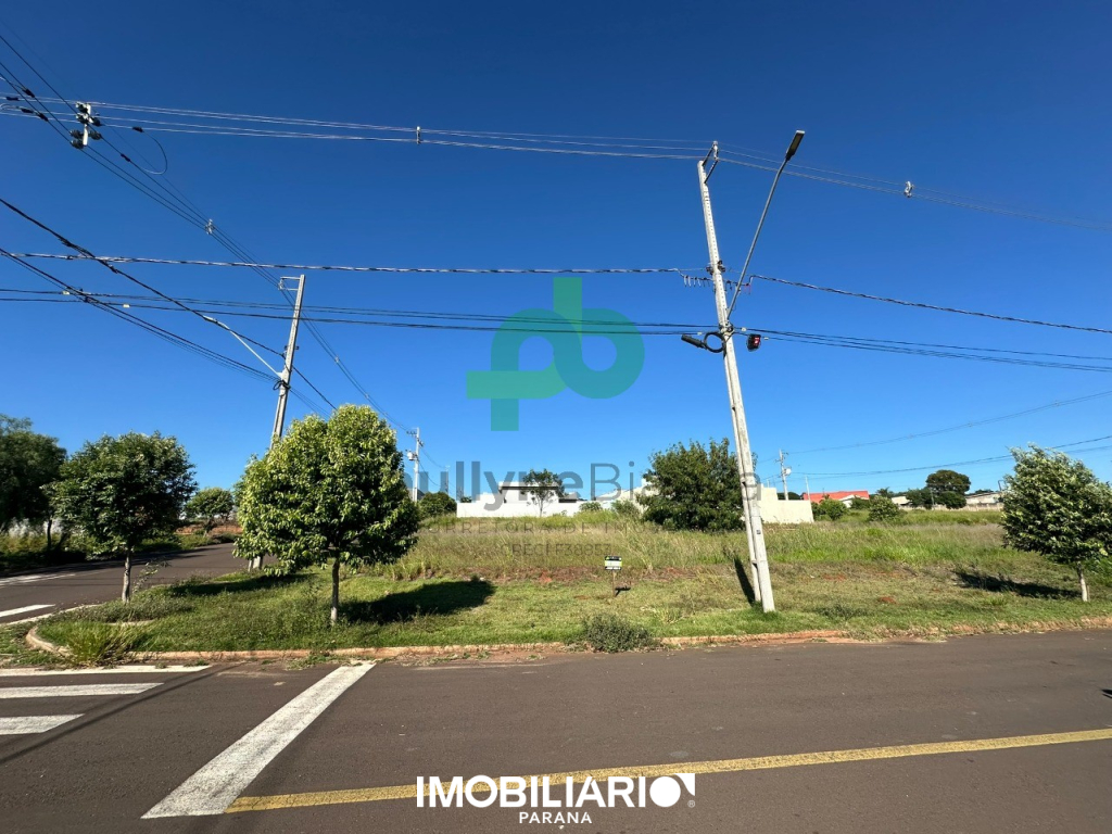 Terreno para  Venda em Umuarama pela Paullyne Bianca corretora de imóveis