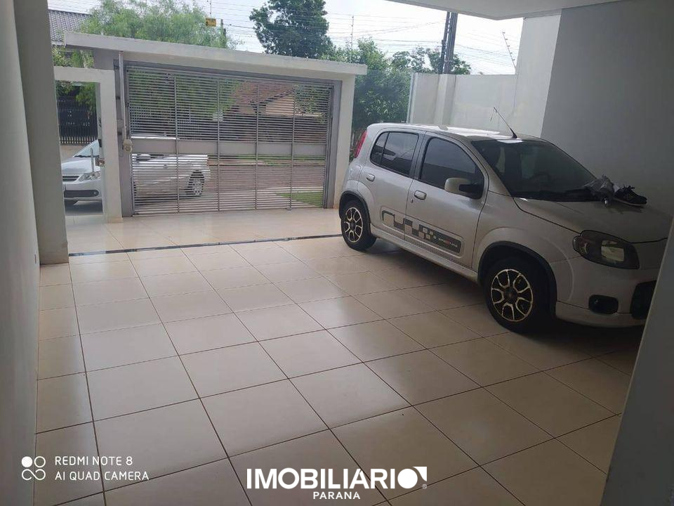 Sobrado para  Venda em Campo Mourão pela Casa fácil