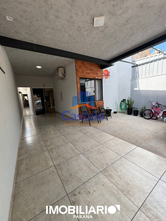 Residência para  Venda em Umuarama pela Castelo Assessoria Imobiliária