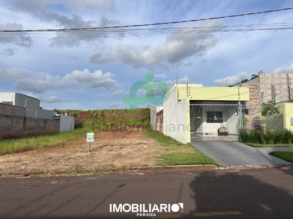 Terreno para  Venda em Umuarama pela Paullyne Bianca corretora de imóveis