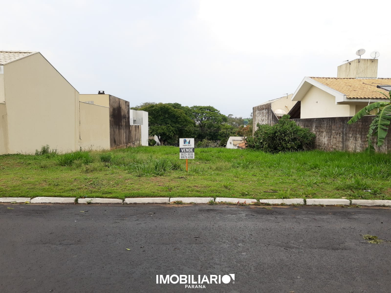 Terreno para  Venda em Umuarama pela Marcelo