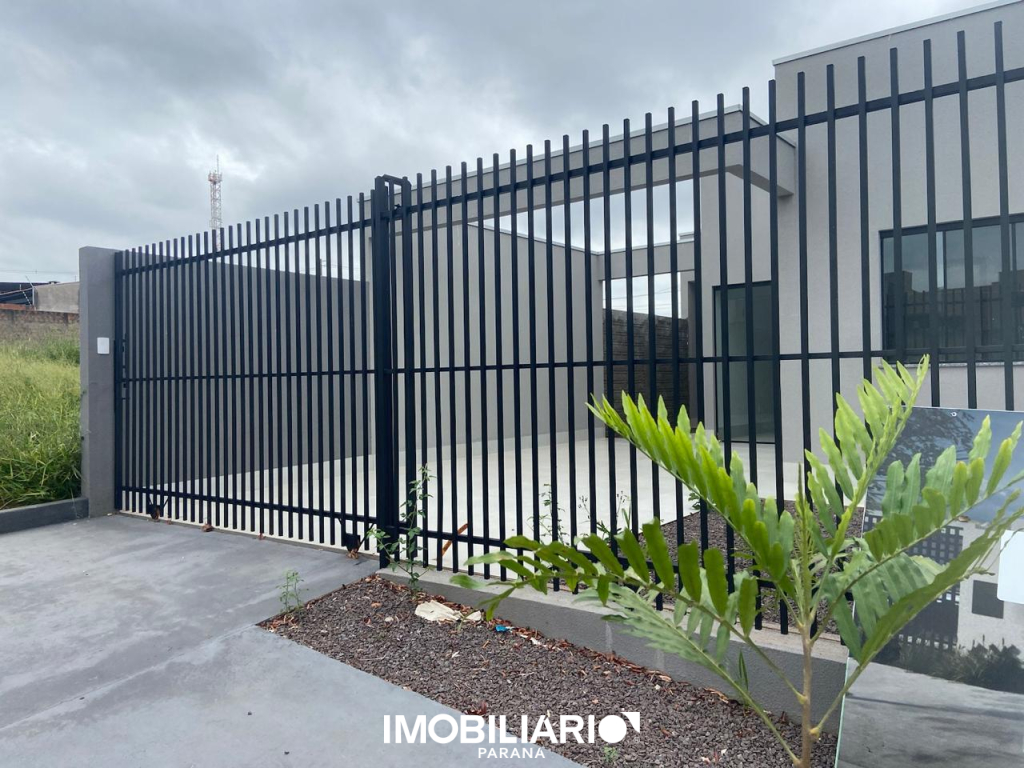 Residência para  Venda em Umuarama pela Elisia Neves