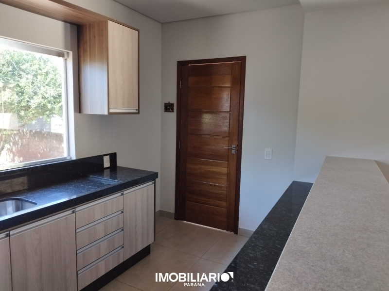 Residência para  Venda em Umuarama pela Babolim