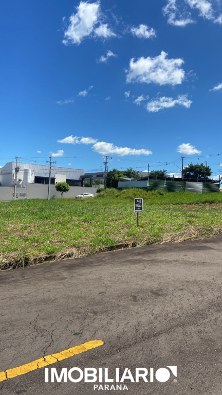 Terreno para  Venda em Umuarama pela Elisia Neves