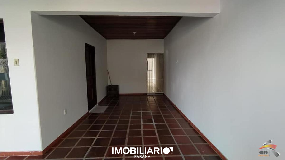 Residência para  Alugar em Umuarama pela Aldemir Imóveis