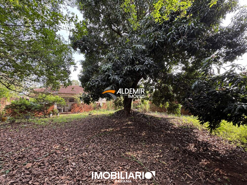 Residência para  Venda em Umuarama pela Aldemir Imóveis