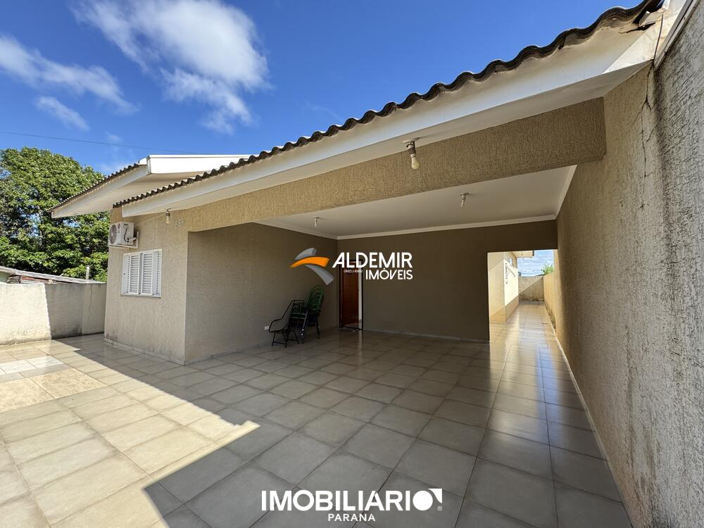 Residência para  Venda em Umuarama pela Aldemir Imóveis