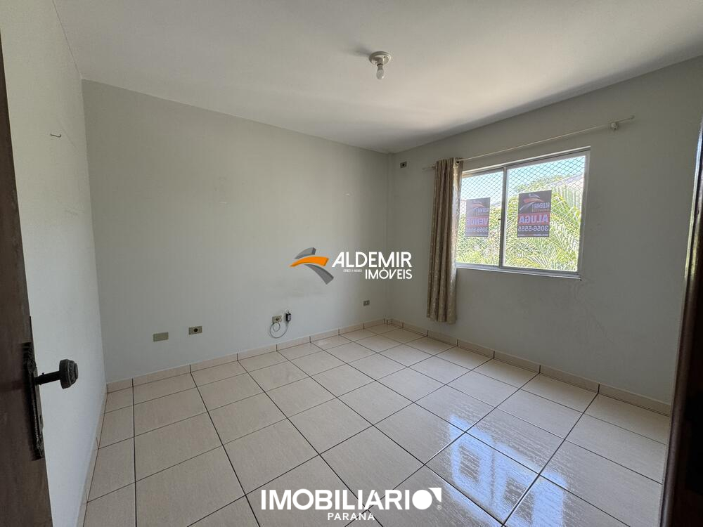 Apartamento para  Venda em Umuarama pela Aldemir Imóveis