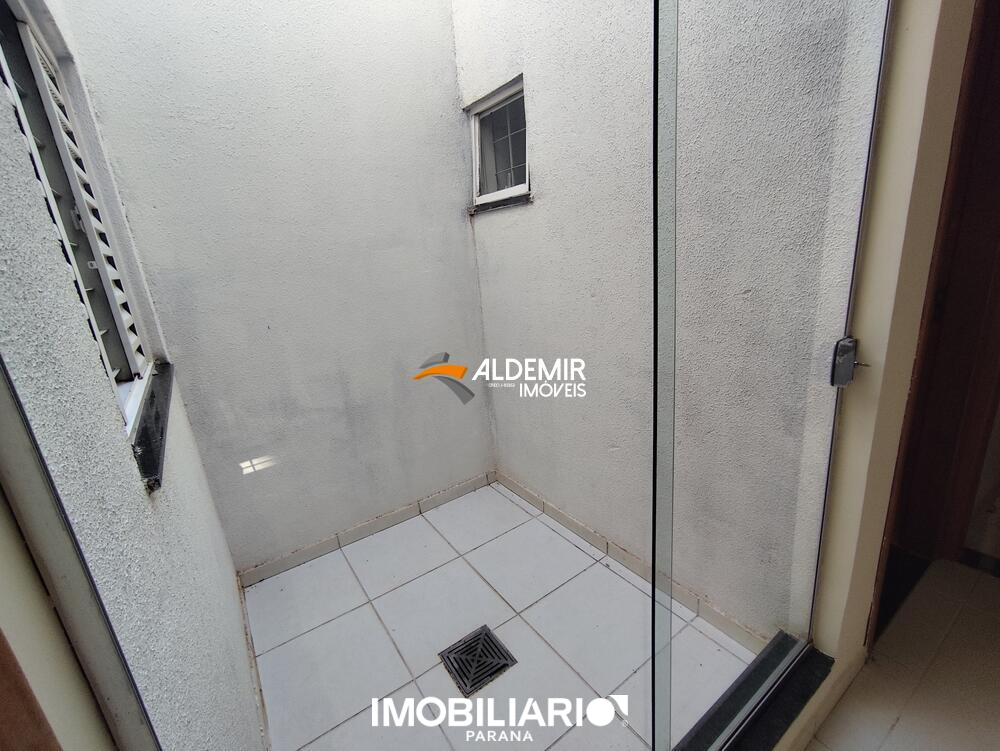 Residência para  Venda em Umuarama pela Aldemir Imóveis