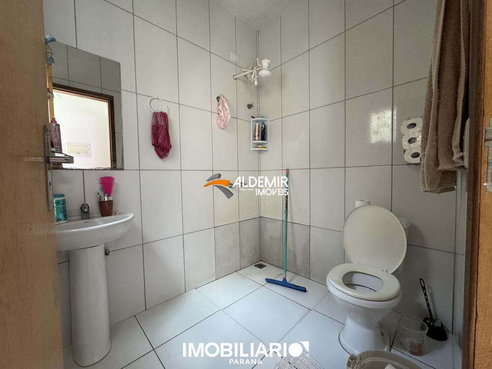 Residência para  Venda em Umuarama pela Aldemir Imóveis