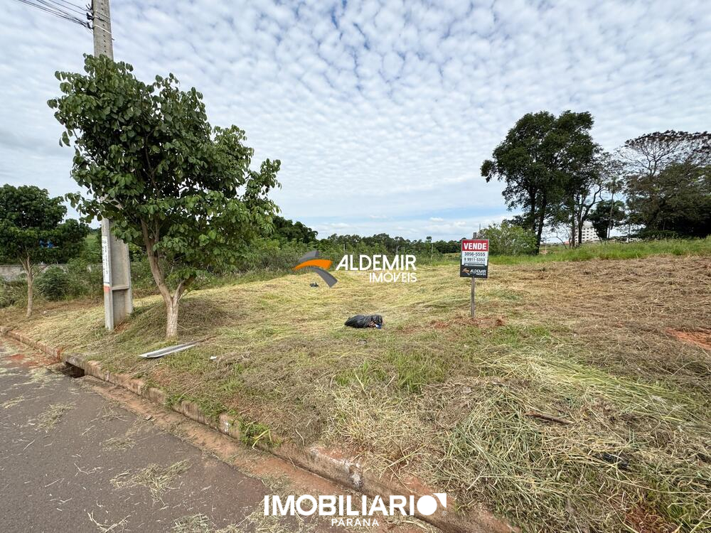 Terreno para  Venda em Umuarama pela Aldemir Imóveis