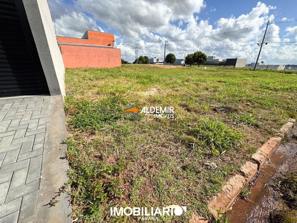 Terreno para  Venda em Umuarama pela Aldemir Imóveis