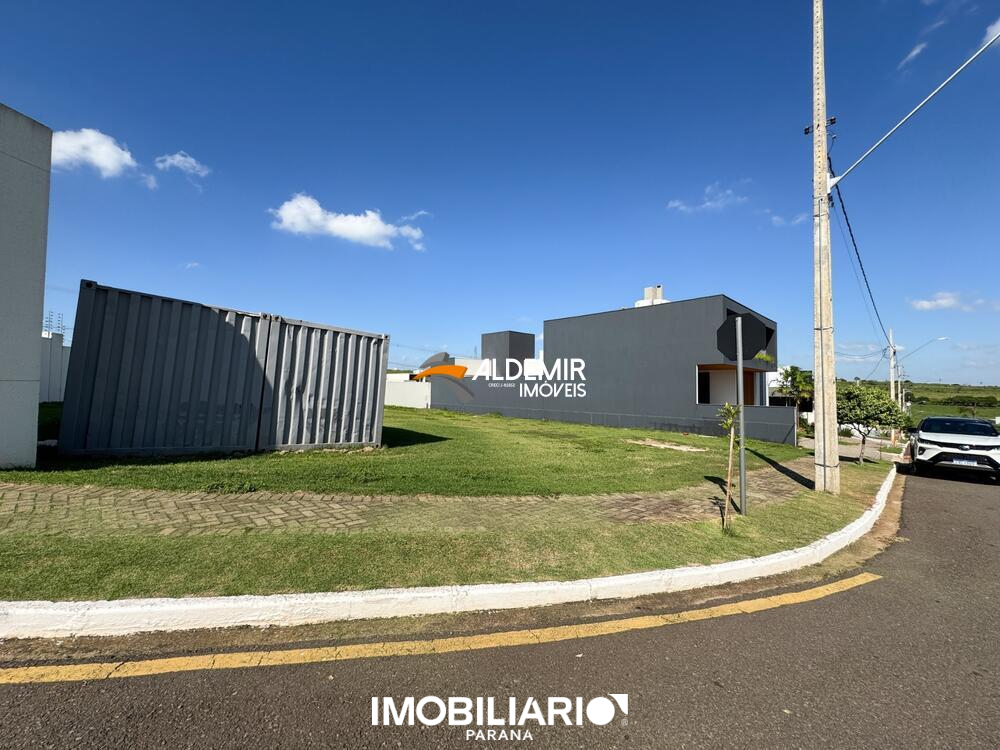 Terreno para  Venda em Umuarama pela Aldemir Imóveis