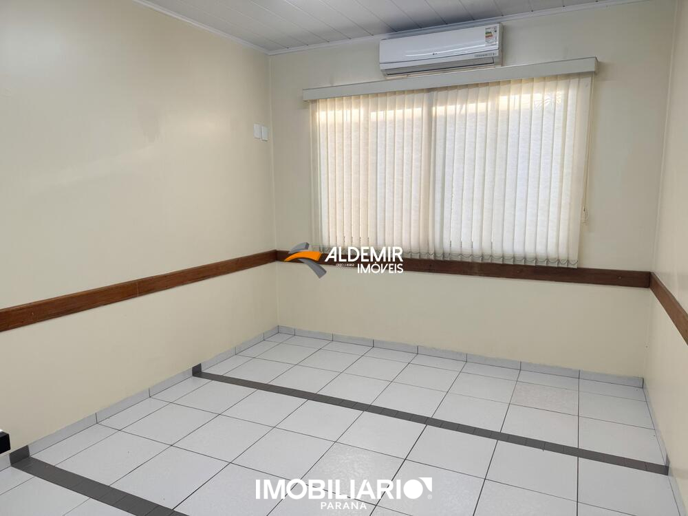 Loja Comercial para  Alugar em Umuarama pela Aldemir Imóveis