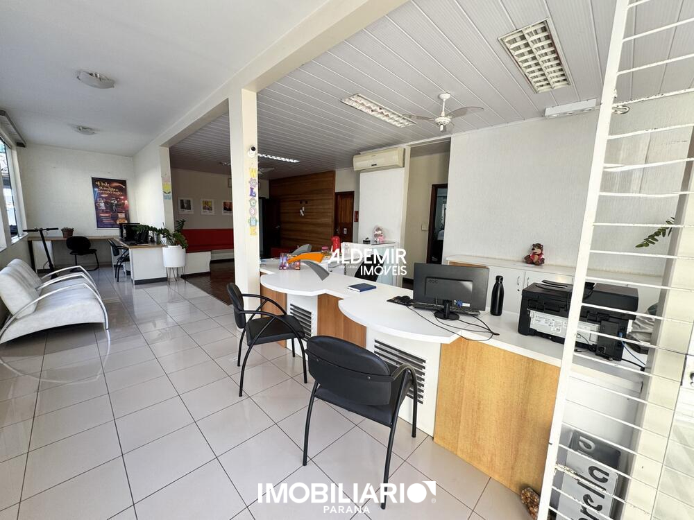 Loja Comercial para  Alugar em Umuarama pela Aldemir Imóveis