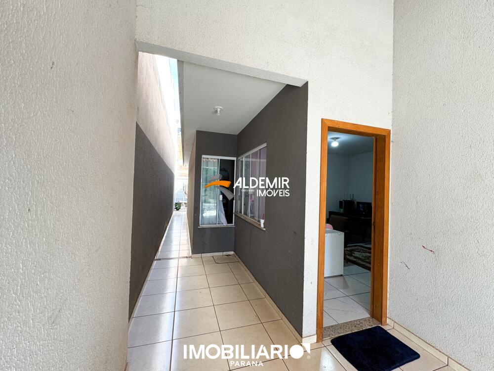 Residência para  Venda em Umuarama pela Aldemir Imóveis